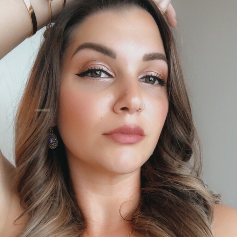 Meet your Posher, Celeste